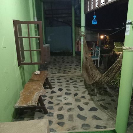 Hill Station Hostel At Chor Chaba Ko Kut Εξωτερικό φωτογραφία