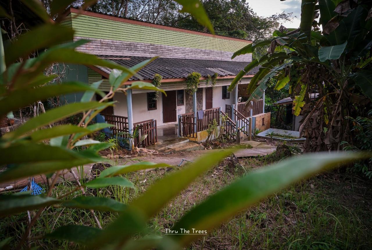 Hill Station Hostel At Chor Chaba Ko Kut Εξωτερικό φωτογραφία